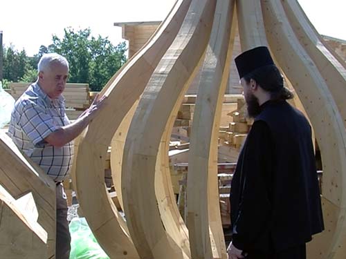 Foto: Biserica construita pentru Ucraina (c) eMaramures.ro